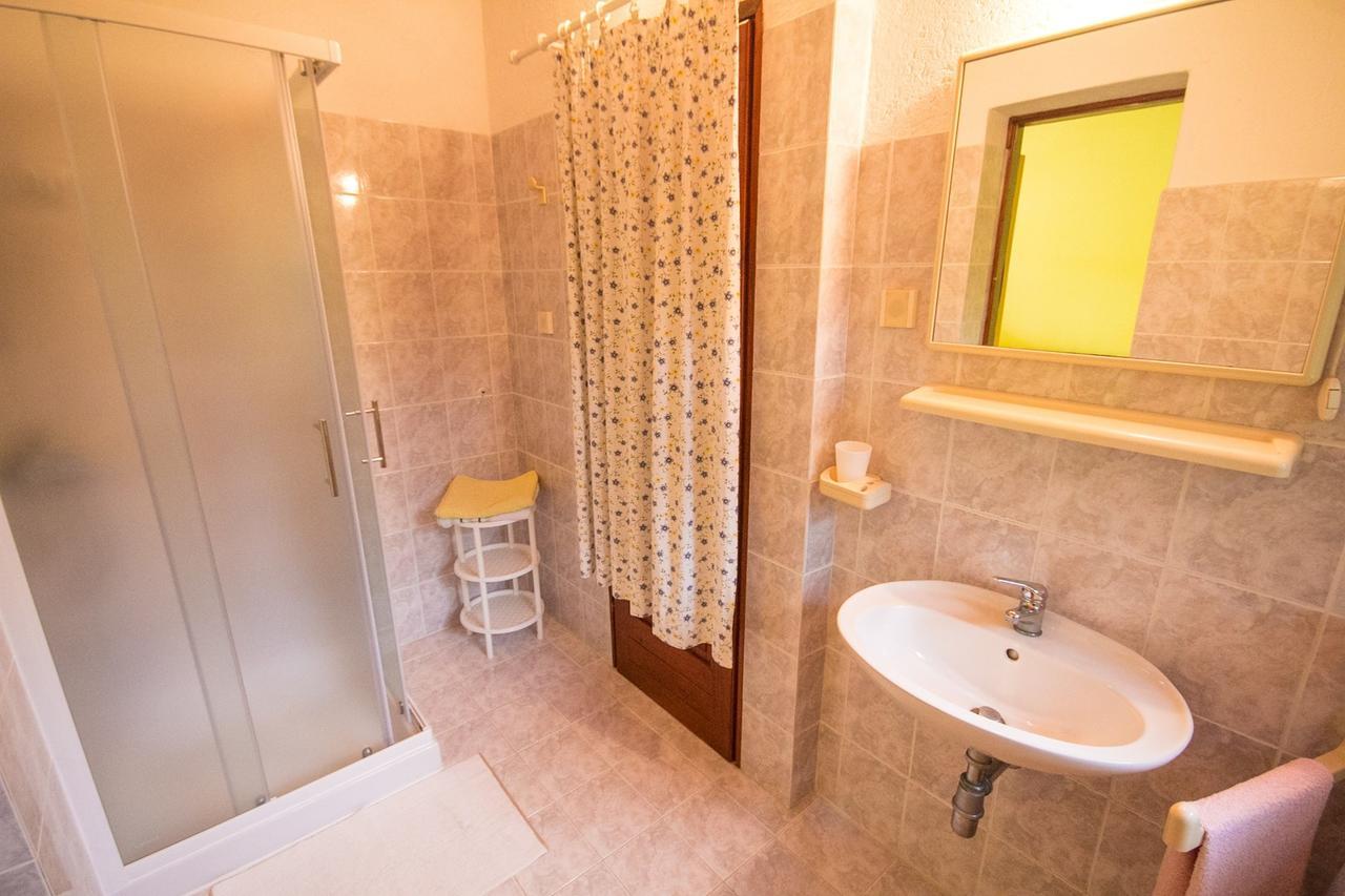 Sandra House With Apartment Умаг Екстериор снимка